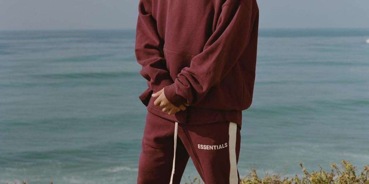 Things You Notice After Wearing Essentials Sweatpants Often