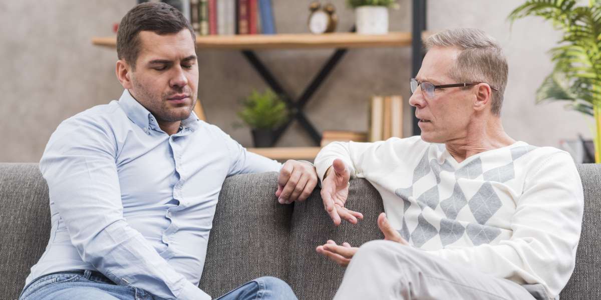 How Top Psychologists in India Address Chronic Stress Problems