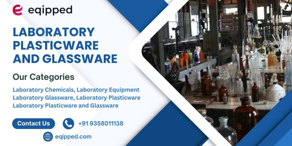 Choosing the Right Tools: A Complete Guide to Laboratory Plasticware and Glassware