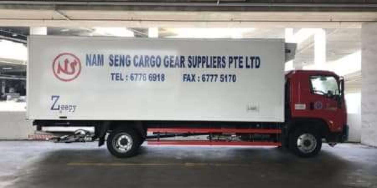 Reliable 24ft Lorry Rental in Singapore for Smooth Cargo Moves
