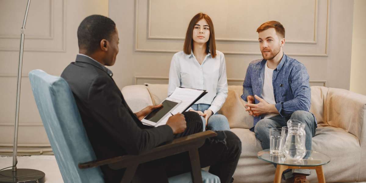 How Safe Is Mental Health Support with a Counsellor in Delhi?