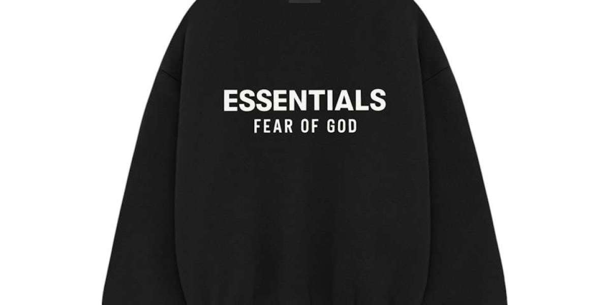Slay the Season – Sweatshirts That Steal the Spotlight