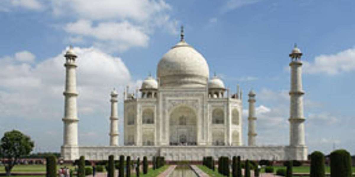 Vacation to India with Incredible Attractions Forever