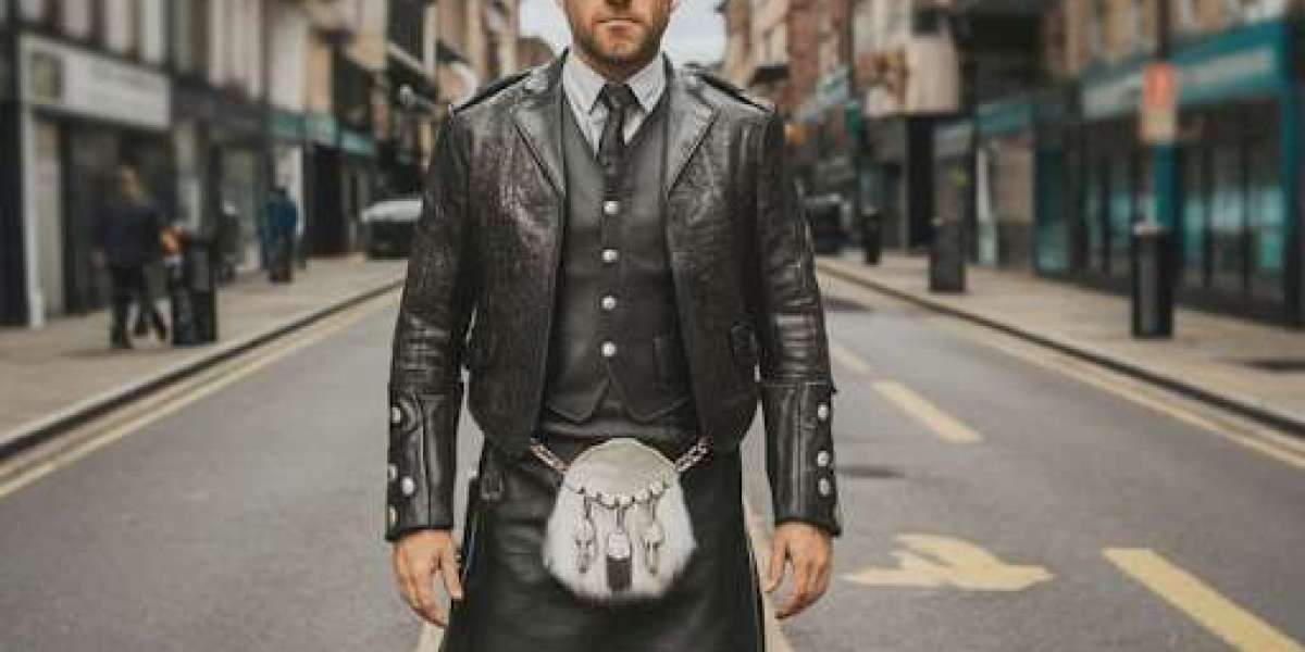Why Are Premium Leather Kilts Becoming a Global Style Trend?