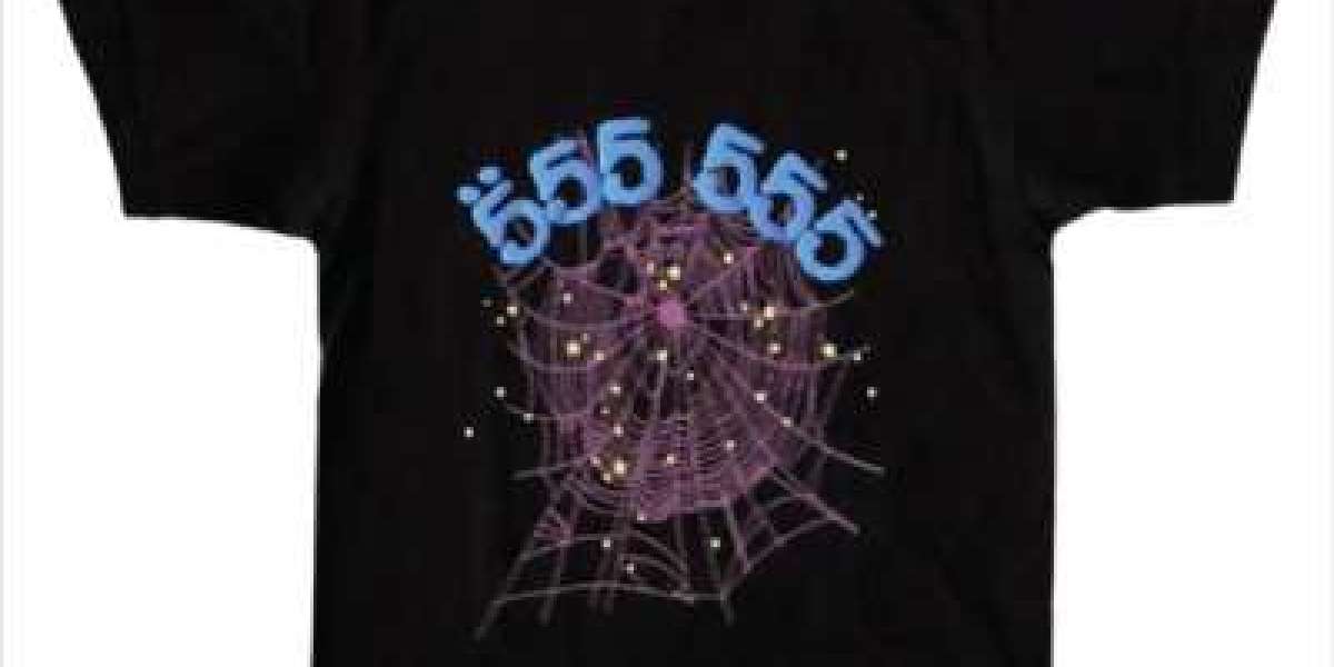 Spider T-Shirt: Why Our Spider Shirt is a Must-Have